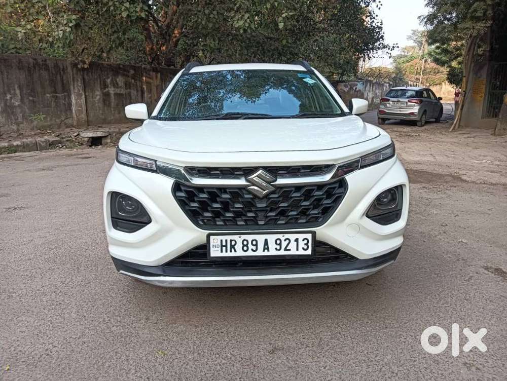 Maruti Suzuki Fronx Sigma 1.2 CNG, 2024, CNG & Hybrids