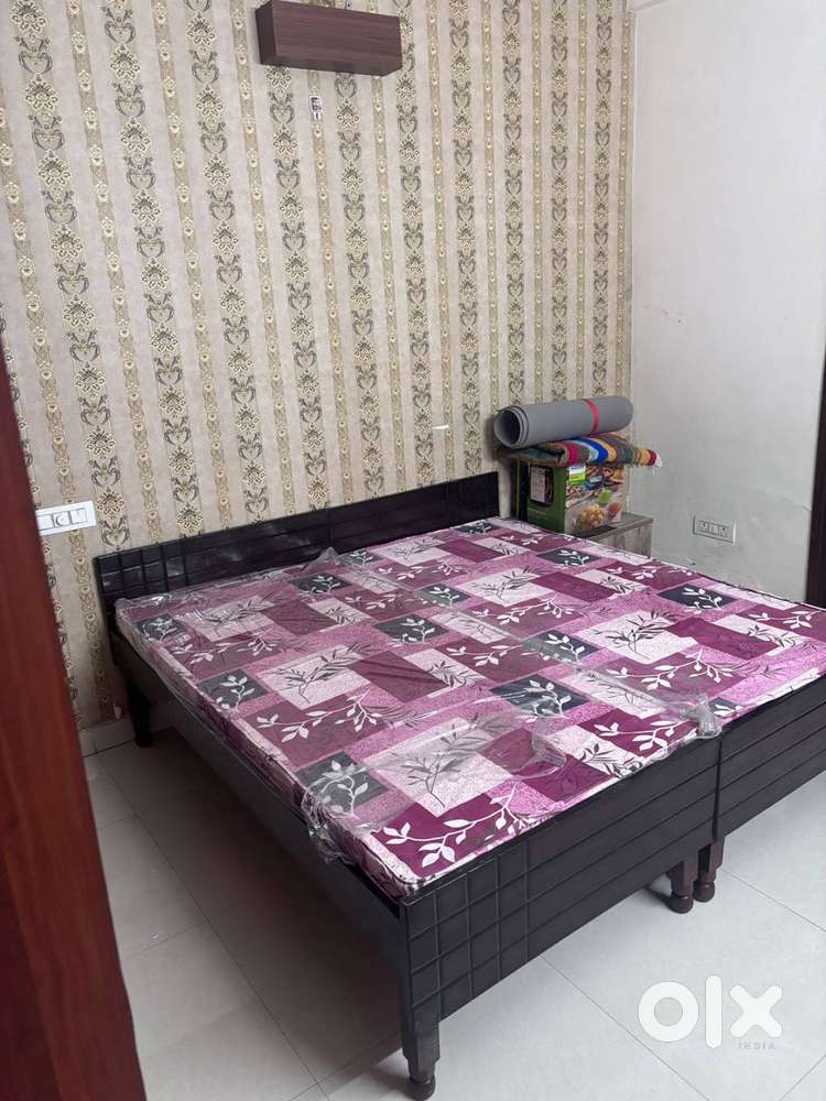 3BHK METRO TOWN 3RD FLOOR 27000