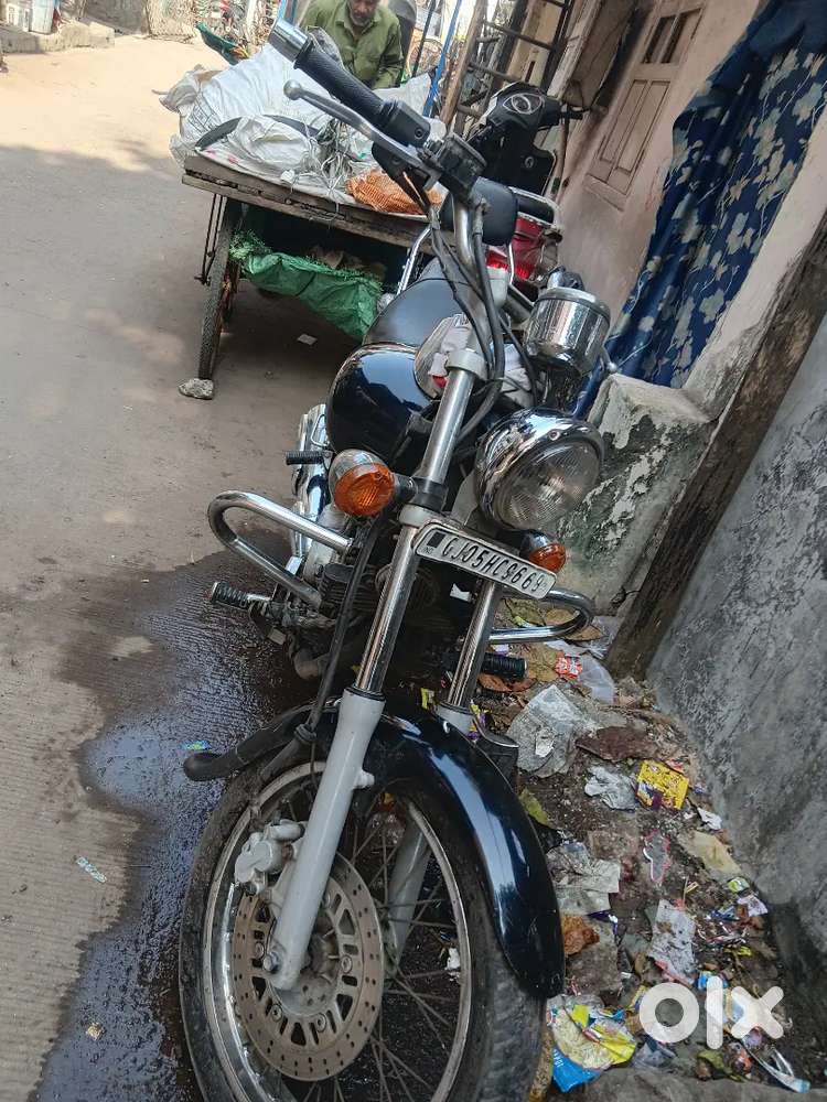 1st owner back tyre new