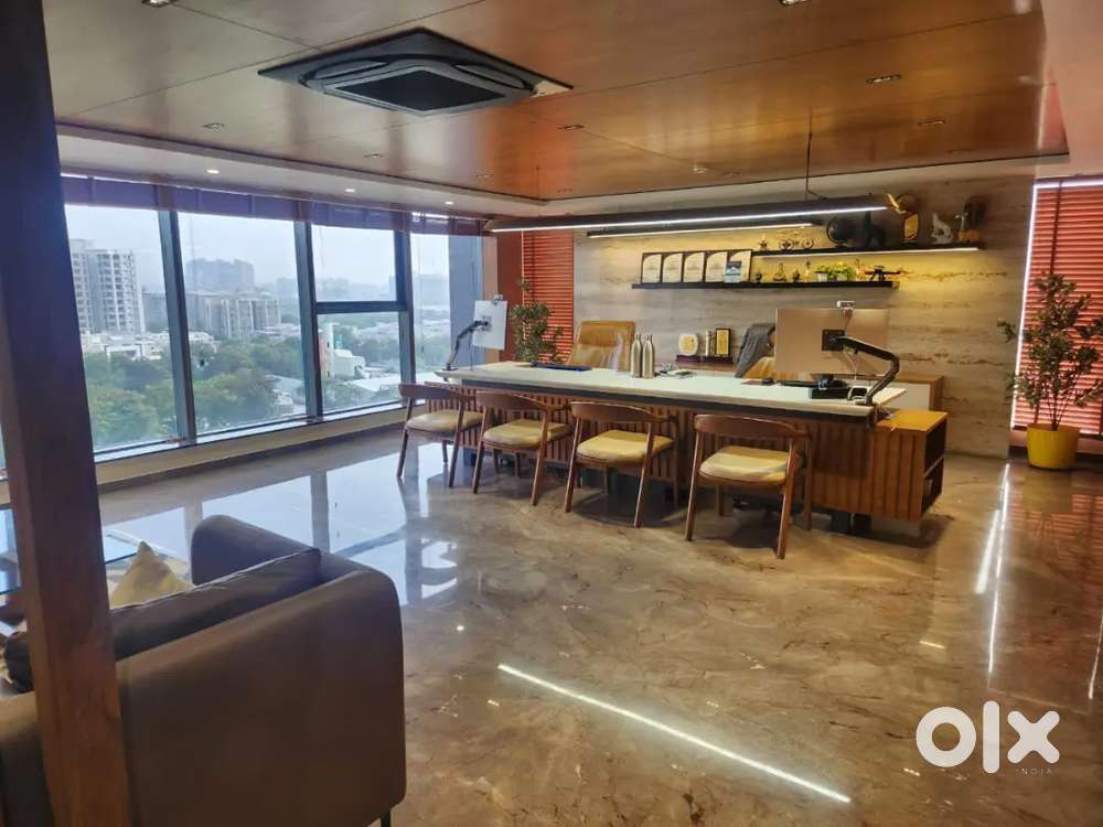 11,500 Ft .Luxurious and Fully Furnished Office For Rent.Science city