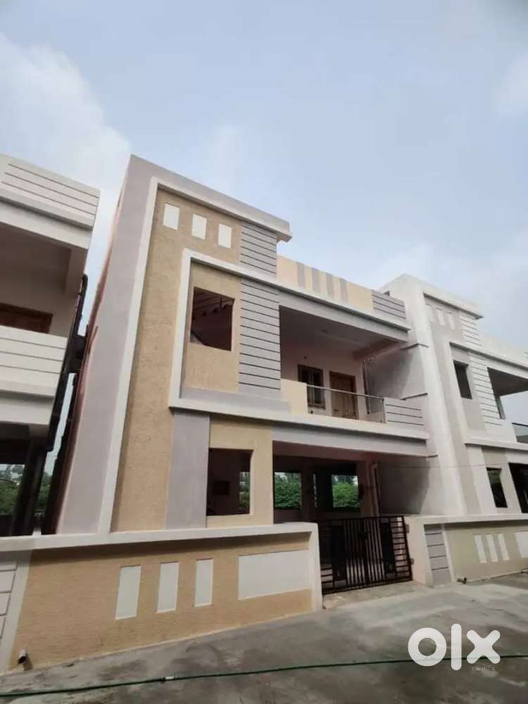 INDIPENDENT HOME IN PRIME LOCATION