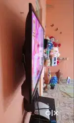 RelianceUltraHD 53 LED TV in mint condition Ultimate 2160p performance