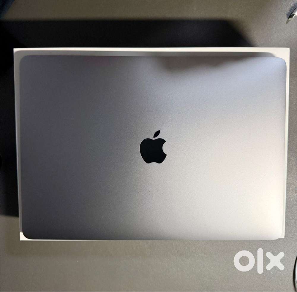 MACBOOK AIR M1