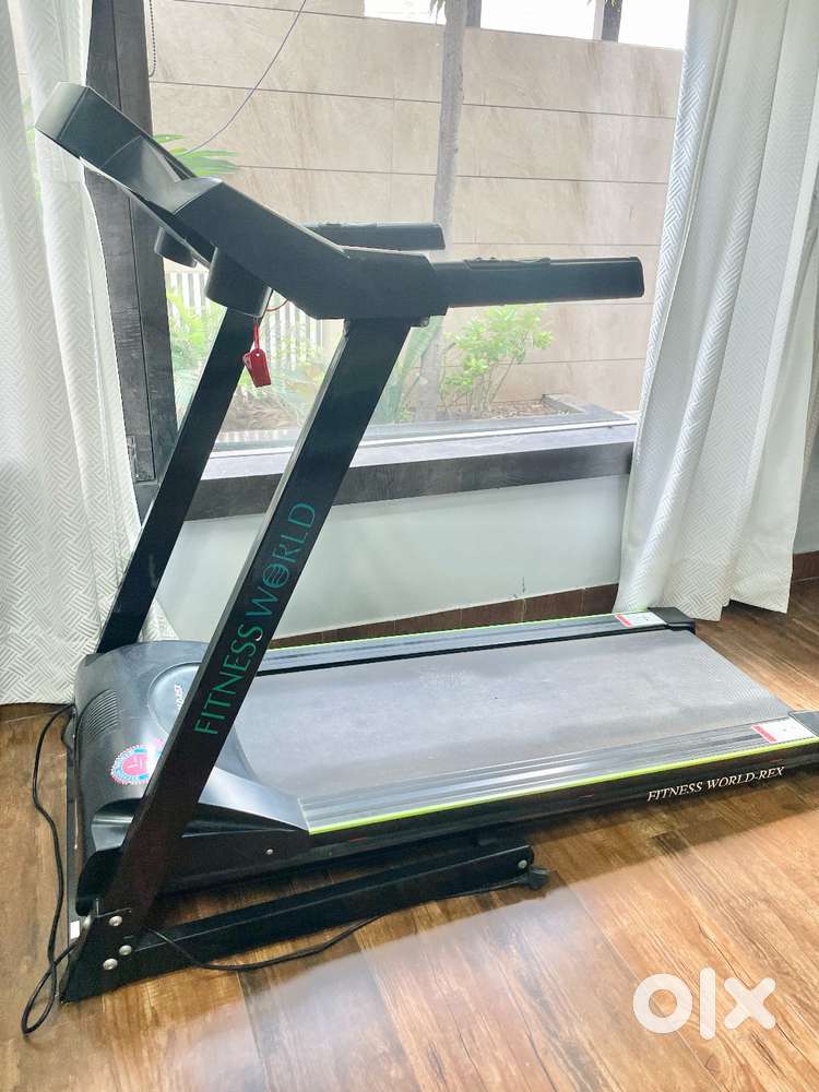 FW REX MOTORIZED TREADMILL