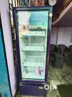 Cold drink display fridge
