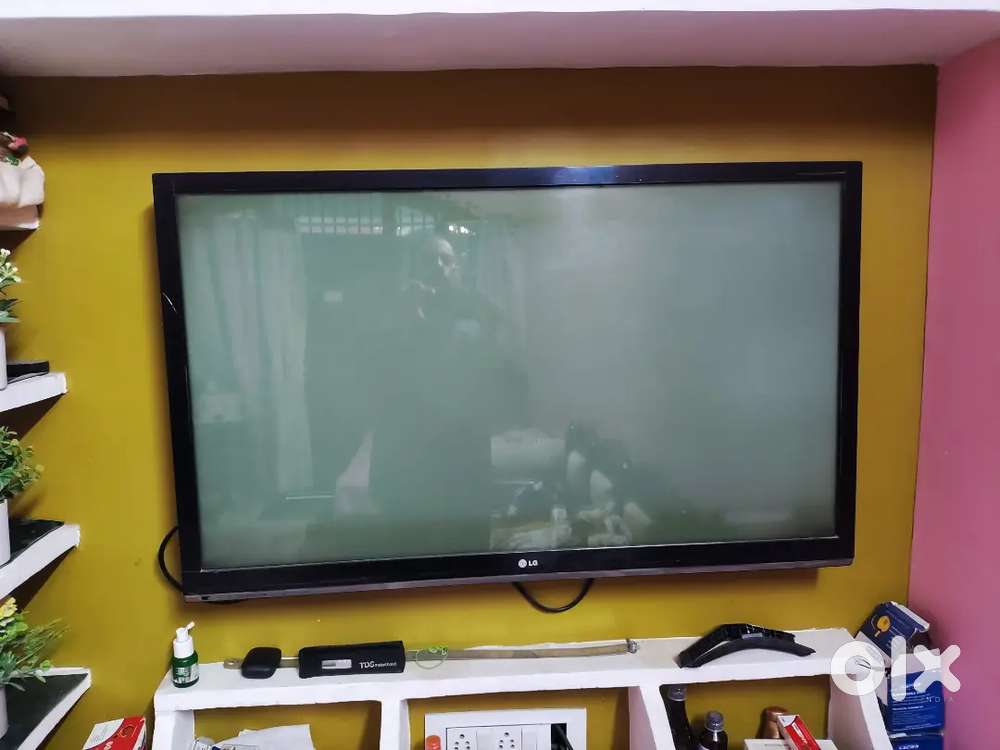 LG 43 Plasma TV