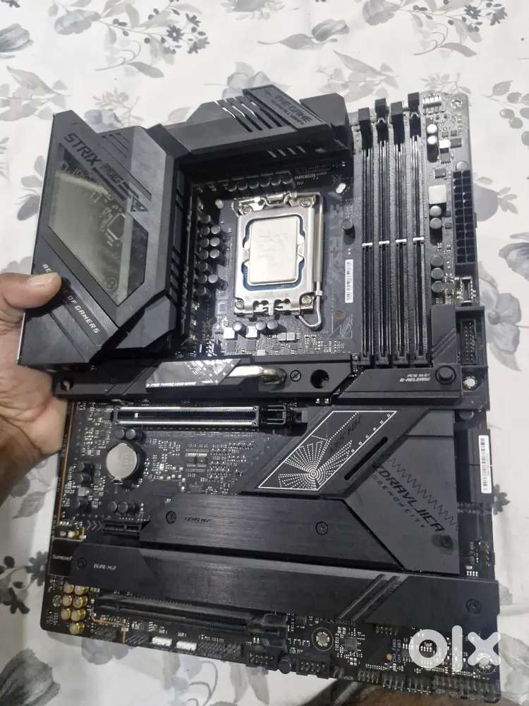 GAMING PC INTEL  I9 14900K PROCESSOR AUSU ROG STRIX Z790-H  WIFI DDR5