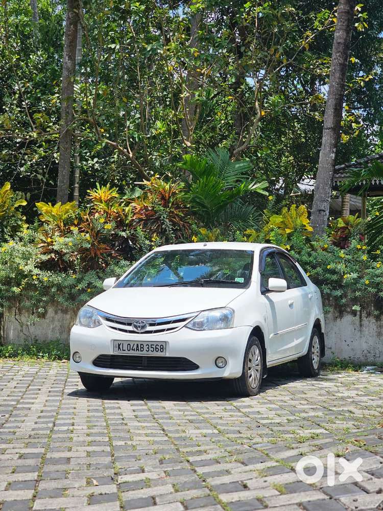 Toyota Etios GD, 2011, Petrol