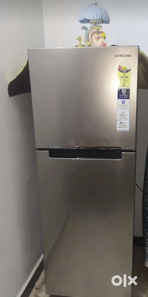 Samsung double door refrigerator 253L Digital invertor compresor