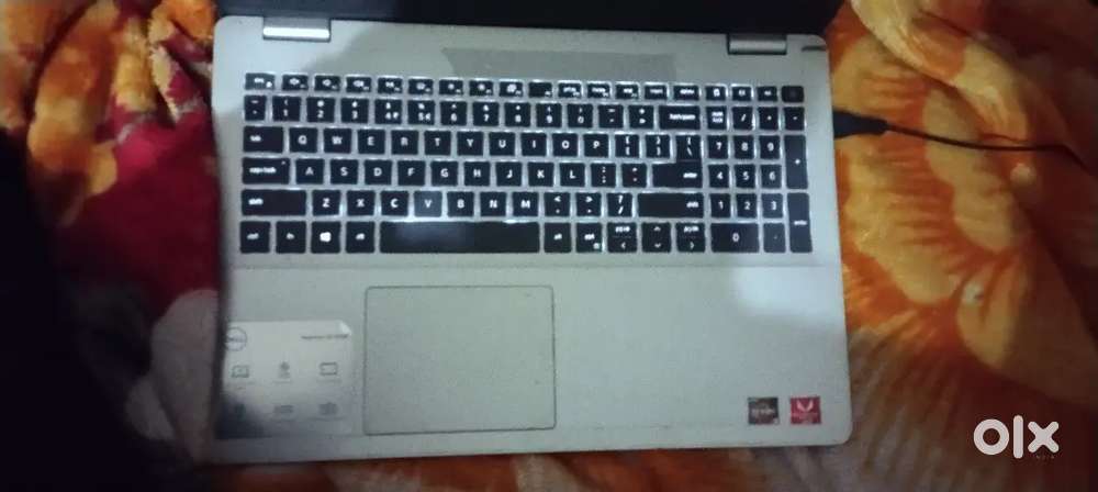 Dell Inspiron amd Ryzen 5 windows 11