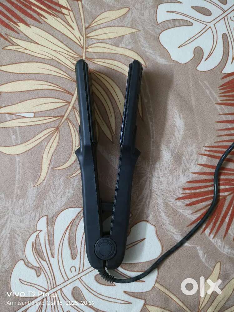 Nova straightener