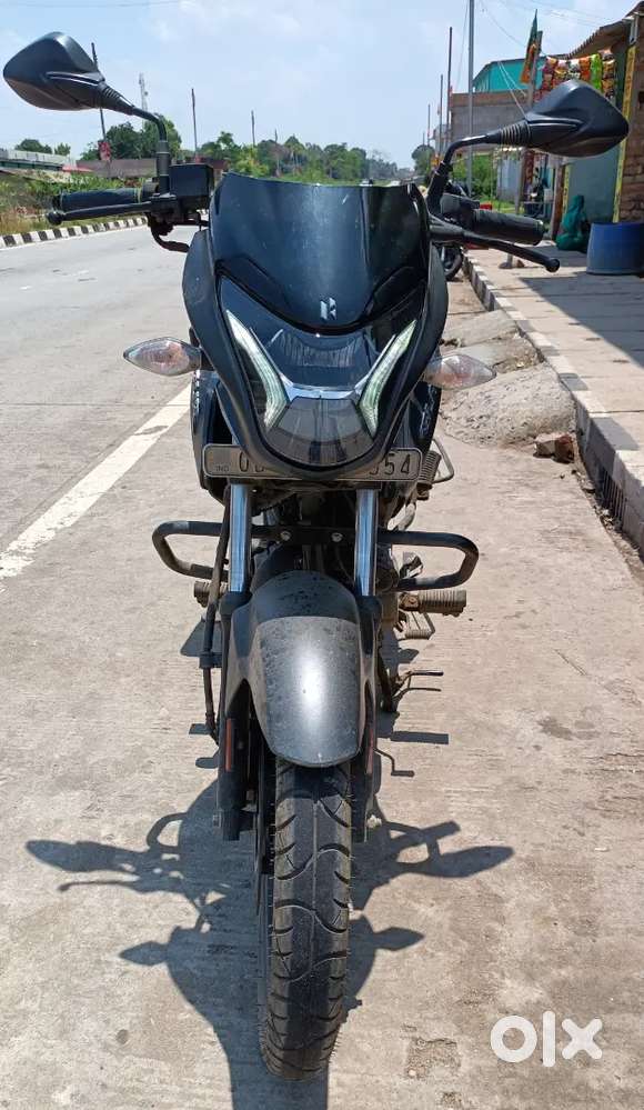 Want to sell my Hero Glamour Xtec Top Model Motorcycle