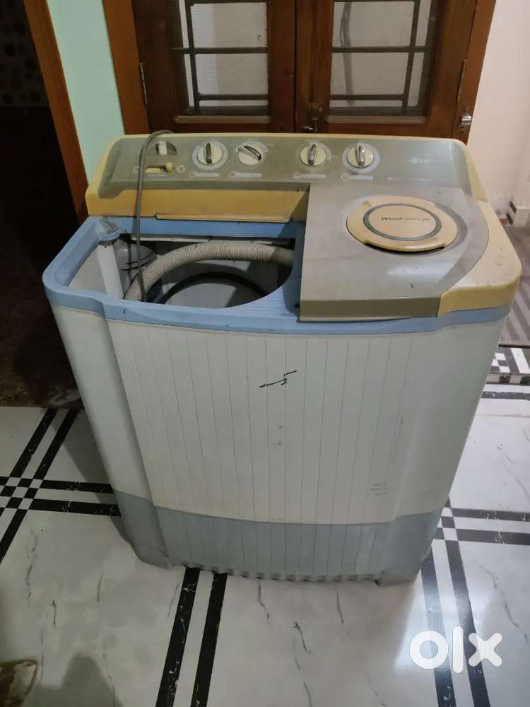 LG 7.2kg Semi Automatic