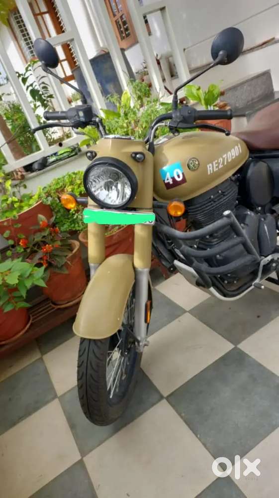 Royal Enfield (Signals), well maintained, hardly used bike up for sale