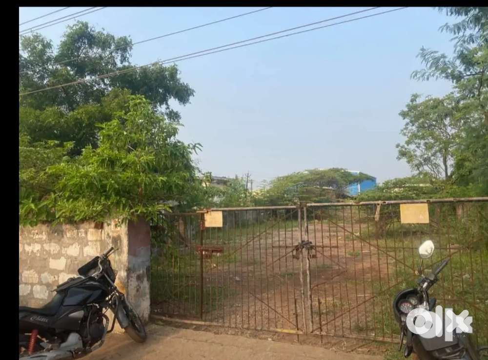 475 sq yards , per sq yard 14,000/- in APIIC , kakinada