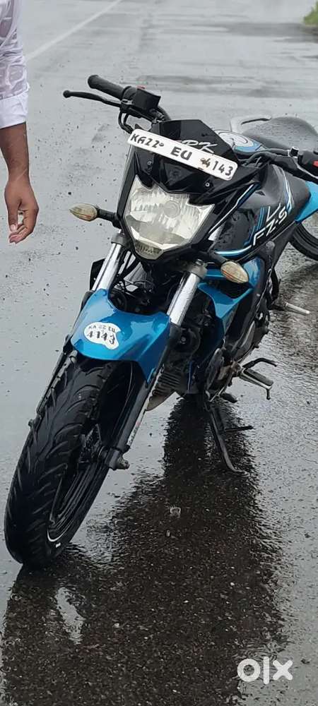 Yamaha FZ s