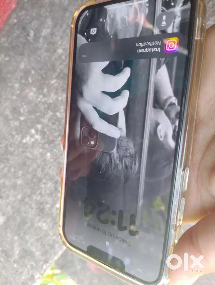 I phone 13 black colour very good condition
