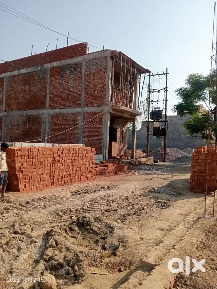 लखनऊ में विकास नगर से कुछ दूर पे प्लॉट जानकीपुरम में तुरंत कब्जा