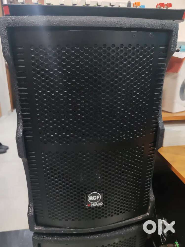 RCF Vmax Model Speakers (1Pair)