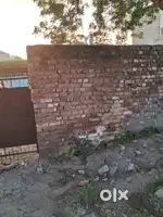 Comercial plot for sale 500 gaj in namaste chowk hotel outlet showroom