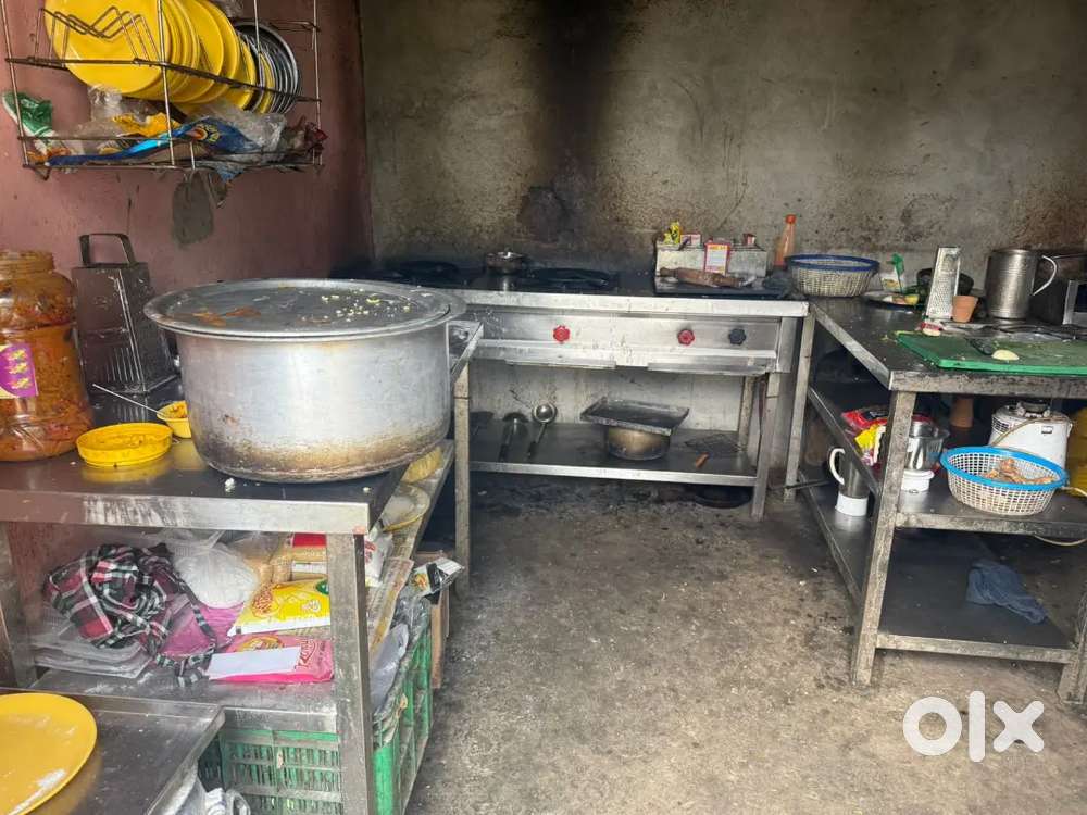 Fully resturant setup for sale