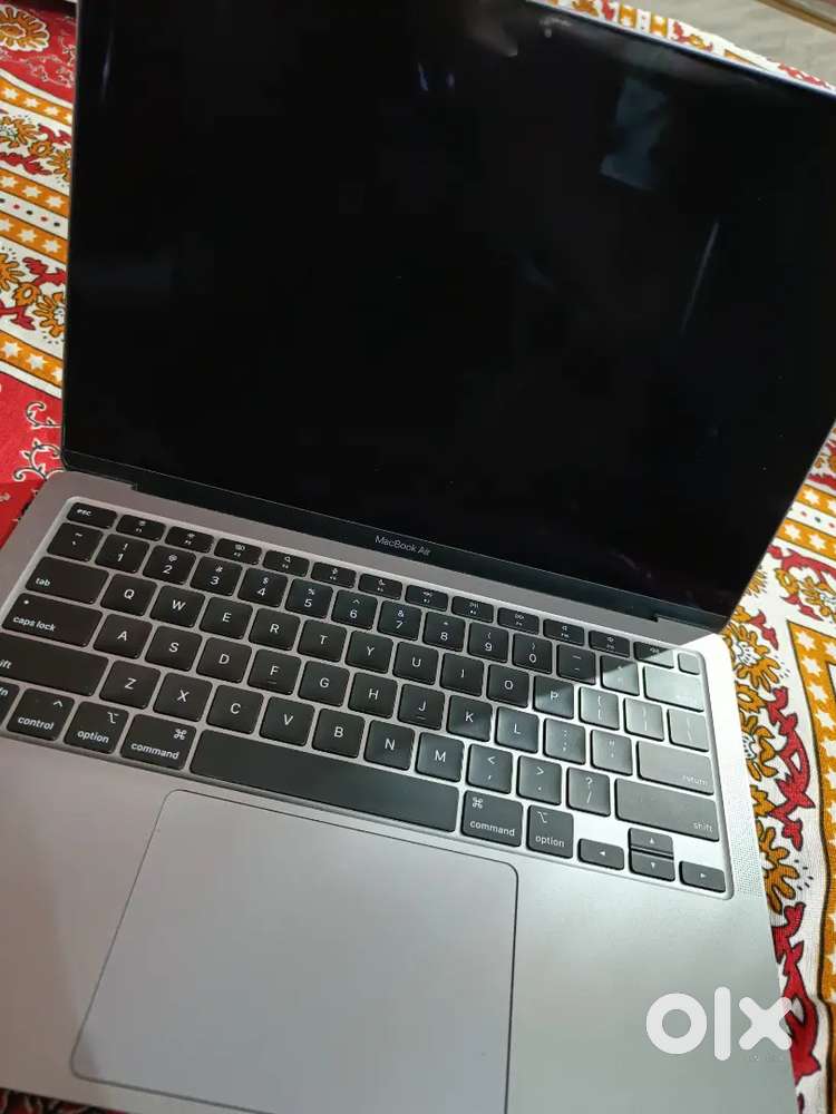 Apple MacBook Air M1 Display Not Working  Rest Components are Fine