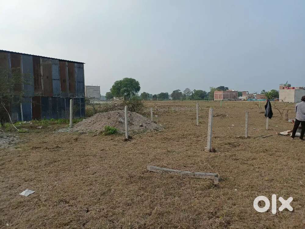 1000 sq ft Plot urgent sale