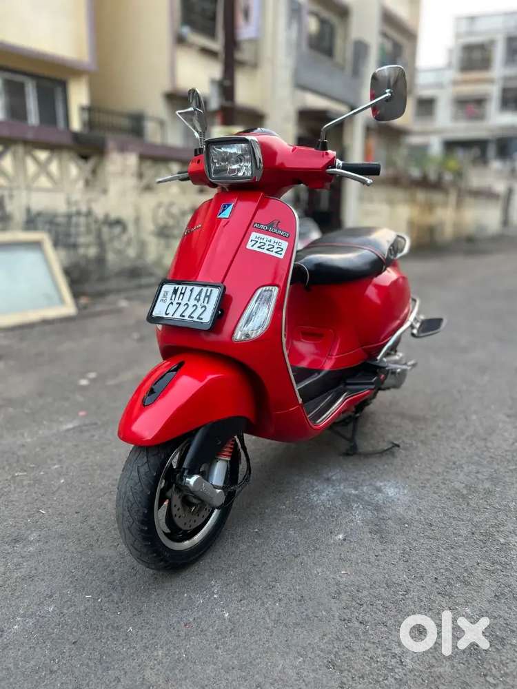 2018 OCT BS4 VESPA VXL 125 FOR SALE