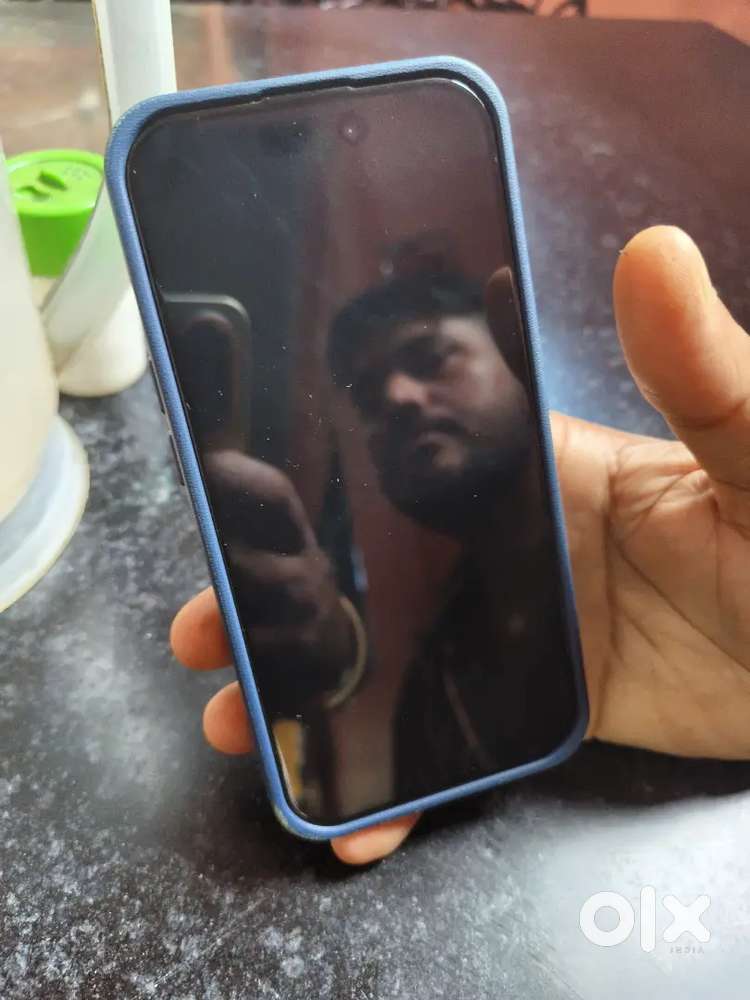 iPhone 15  128gb