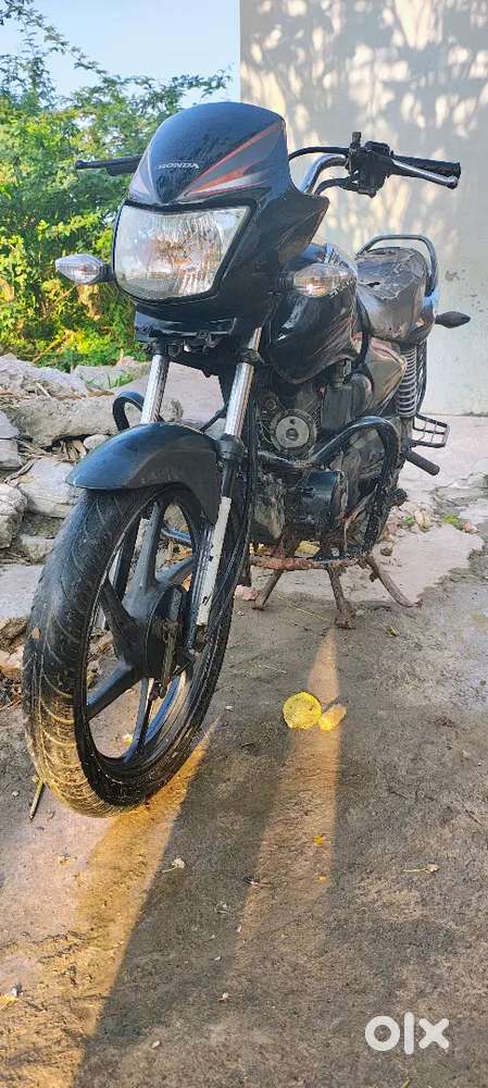 Single owner.very less use. Odo is stop