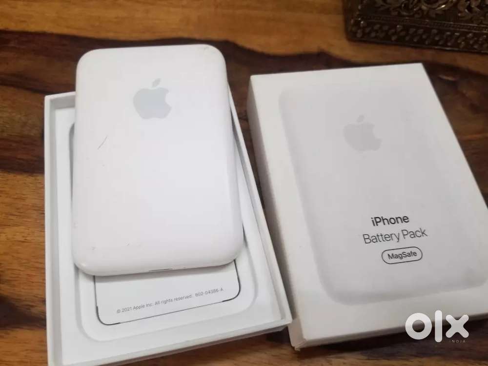 Apple magsafe power bank and charger original