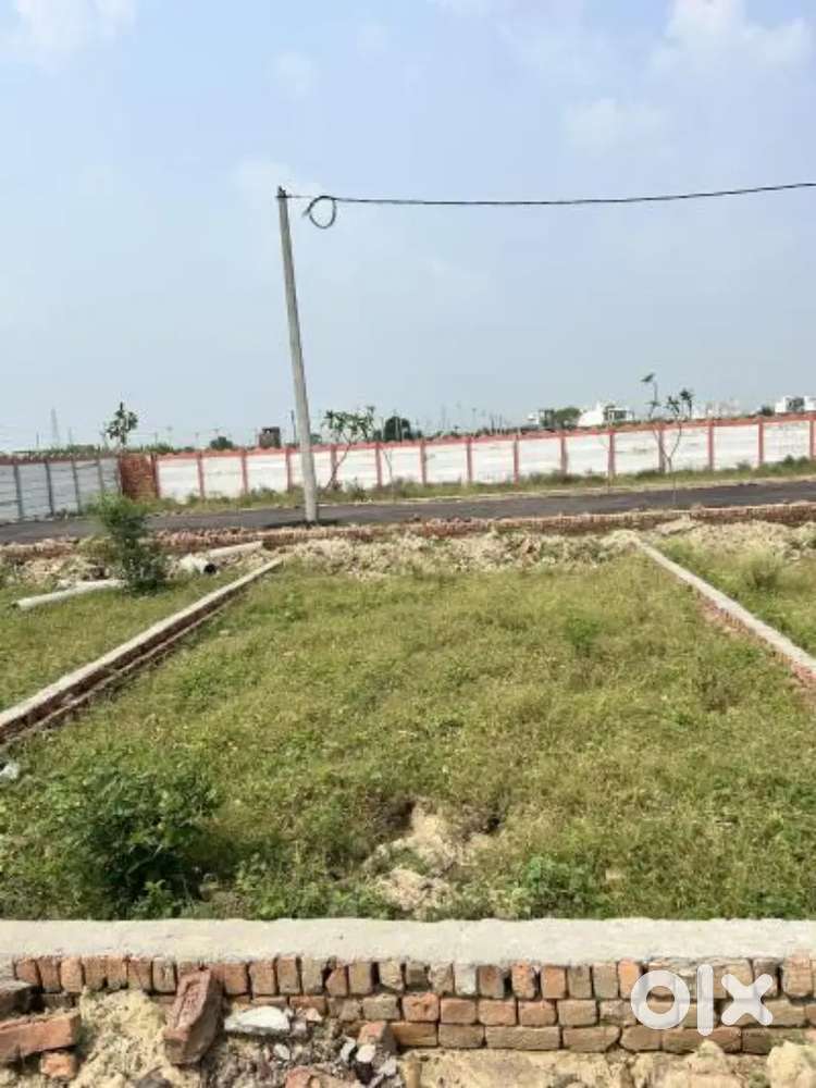 Residential plot Sale in gated society