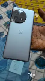 One plus 11r 5g,,128 gb
