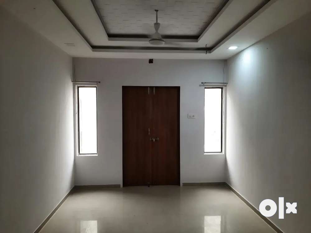2 bhk semifurnished flat available on rent in vasna bhayli road.