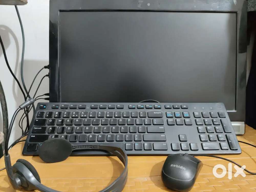 Acer Veriton M200 8GB RAM  Windows 10 Pro