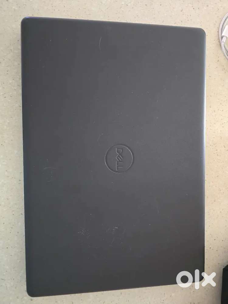 Dell laptop new condition i3 10th gen 8gb 1tb