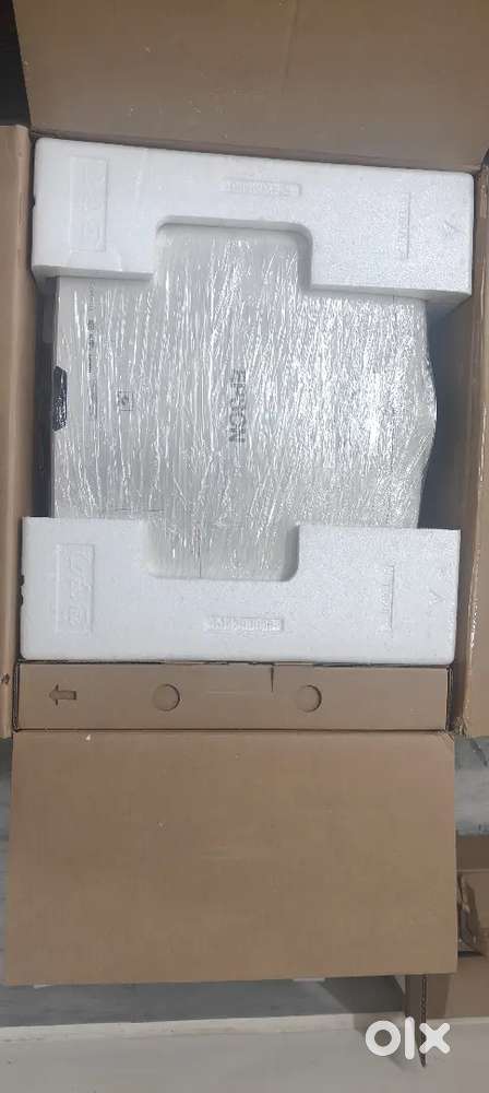 Epson projector EH-TW9300