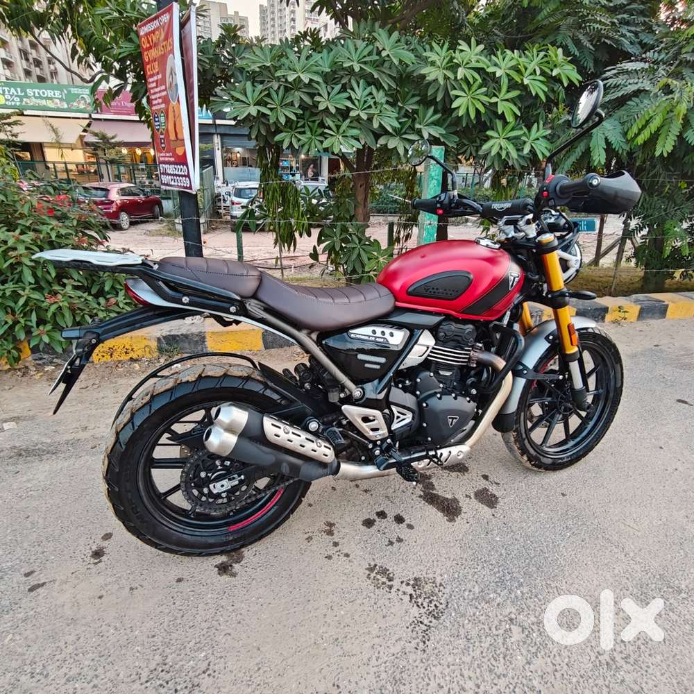 Triumph Scrambler 400X – May 2025 Model Showroom condition