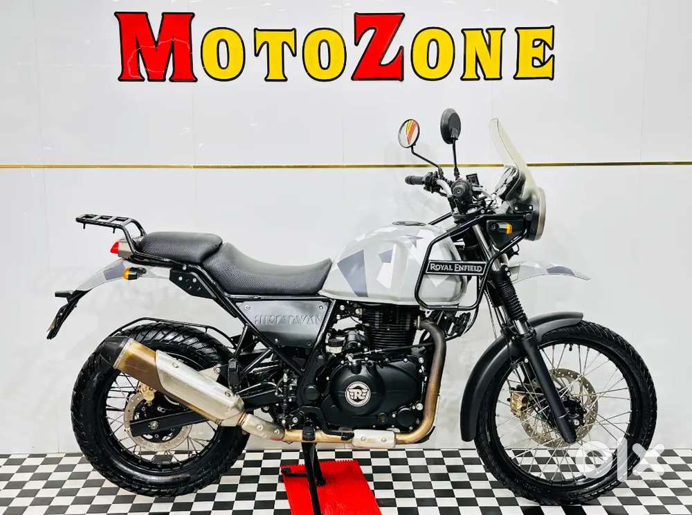 RE HIMALAYAN 411 WITH DISC BRAKE [ BS4 ]