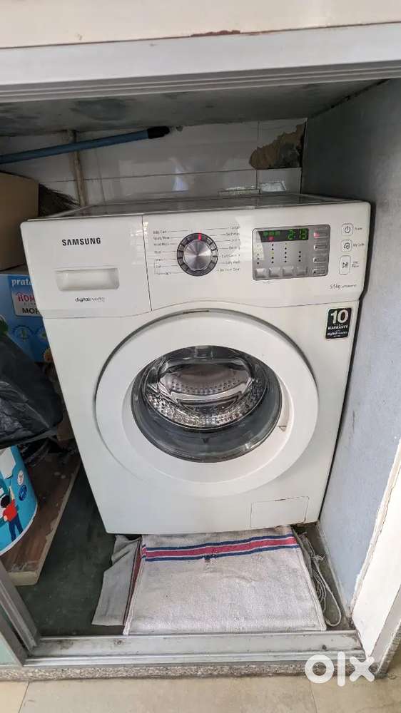 SAMSUNG FRONT LOAD WASHING MACHINE WF550BOBK