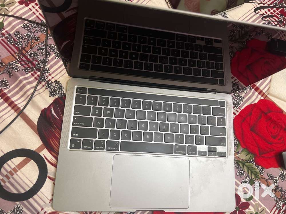 2021 MacBook Pro M1 Superior condition