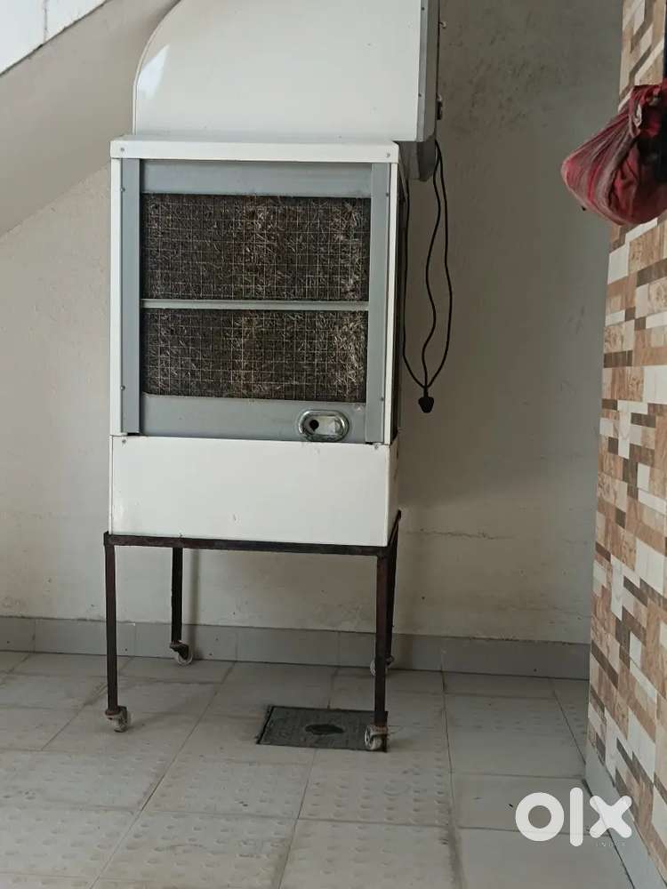 Duct Cooler with 42 Liter tank capacity and 12inch exhaust fan