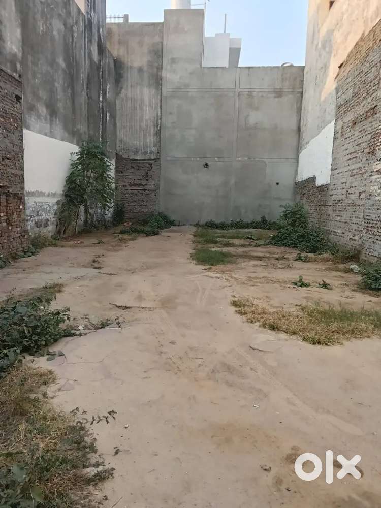 12 marla plot for chaupati and open stalls