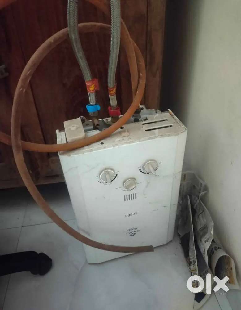 Want to sell gas Geyser working condition BAJAJ MAJESTY