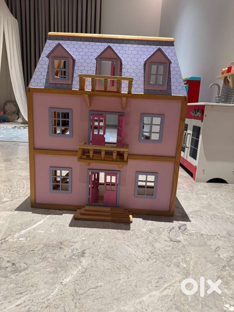 Branded wooden play set large size