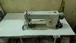 अम्ब्रेला भी है 4000 मे सिलाई मशीन चालू हालत में है बहुत सुमोद चलती है