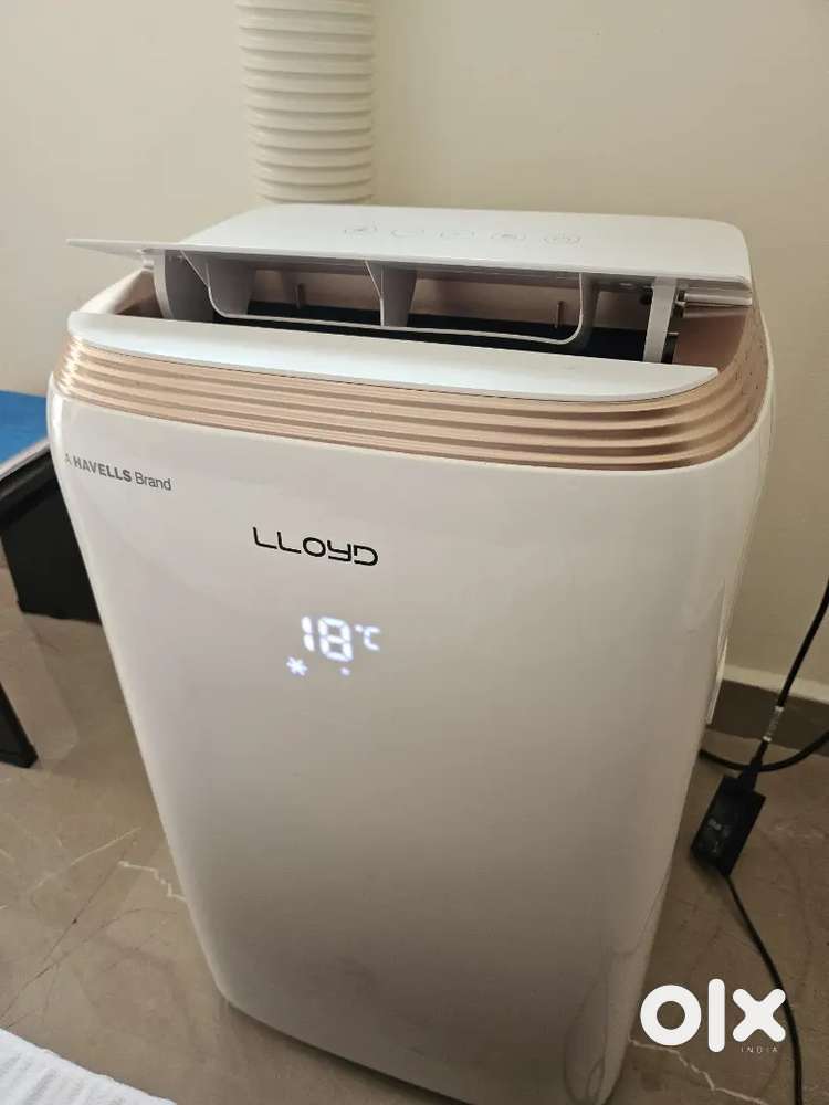 Portable 1 Ton Lloyd AC – Excellent Condition