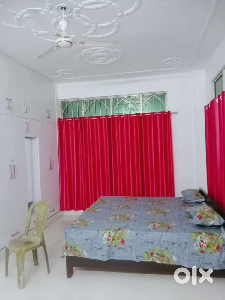 1bhk independent avl For boys girls couples Aliganj Eng College