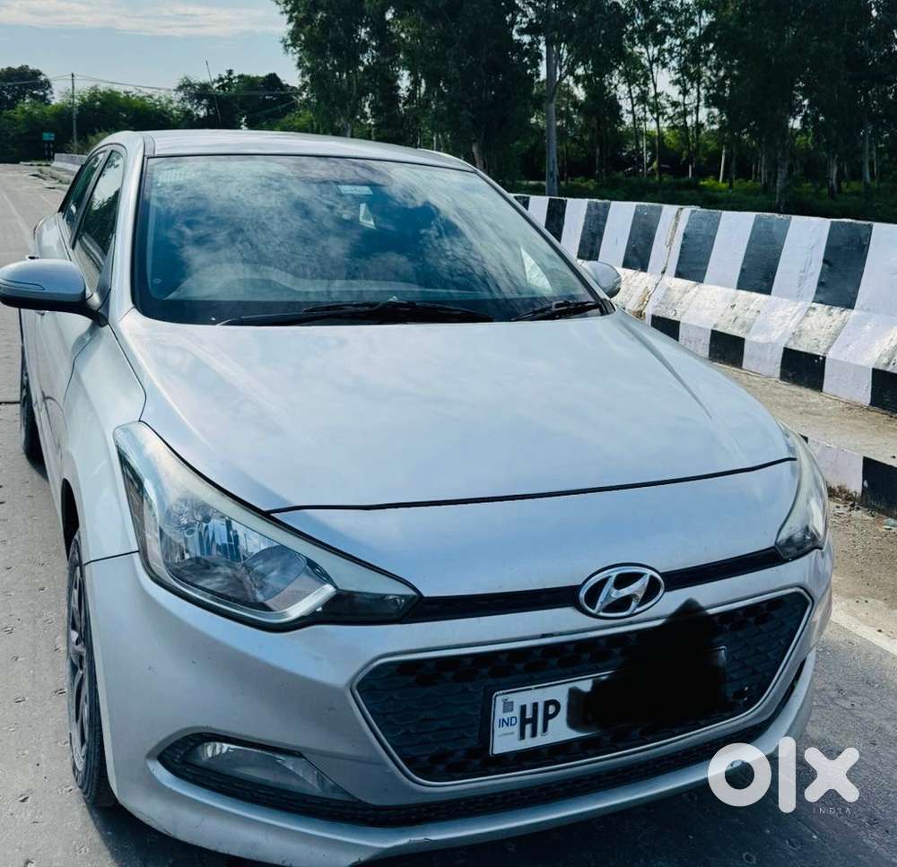 Hyundai i20 2017 Petrol 70000 Km  price fix hai faltu massage na kro