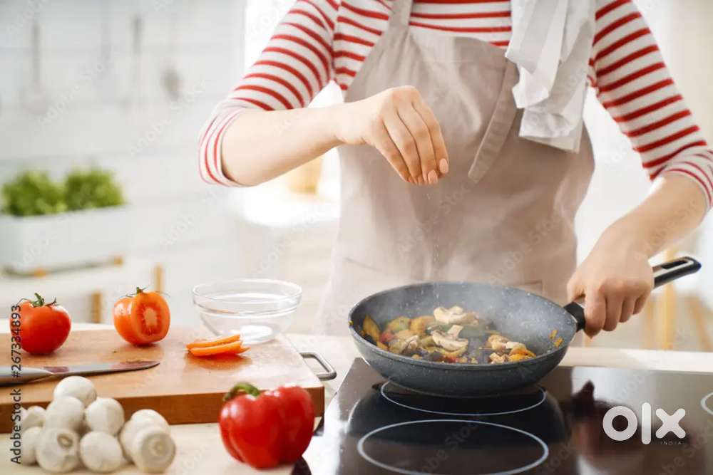 Lady Cook needed for a small family